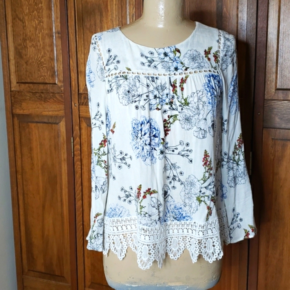 Anthropologie Maeve Floral Crochet Lace Top Sz M